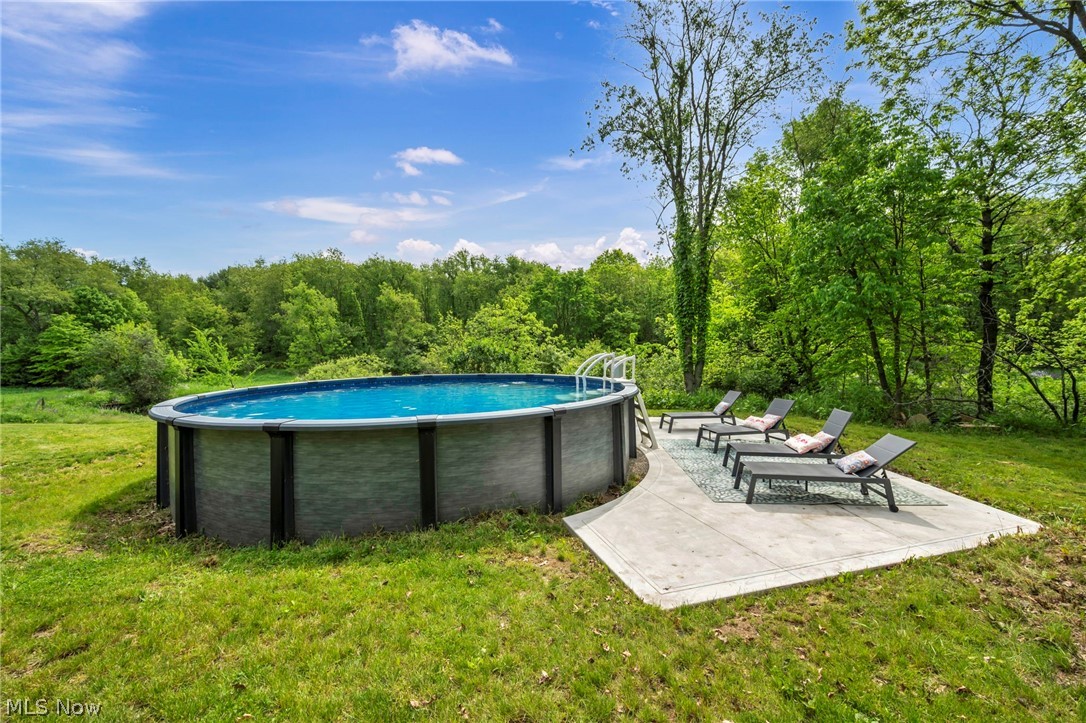 12100 Hoover Avenue NW Uniontown OH 44685