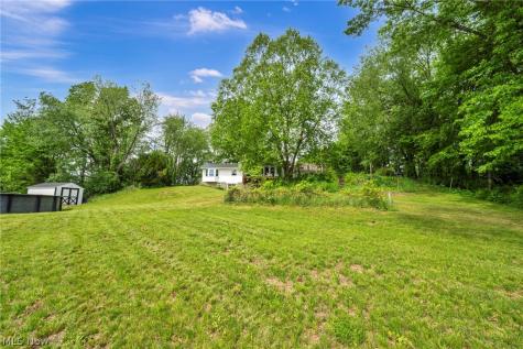 12100 Hoover Avenue NW Uniontown OH 44685