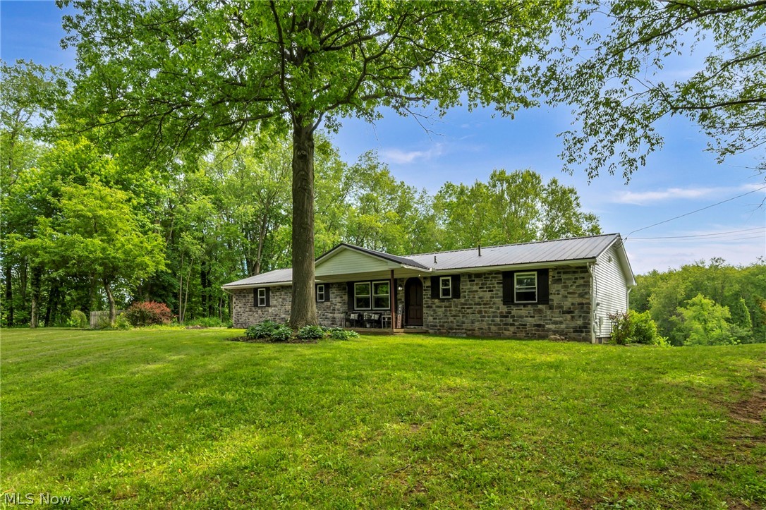 12100 Hoover Avenue NW Uniontown OH 44685