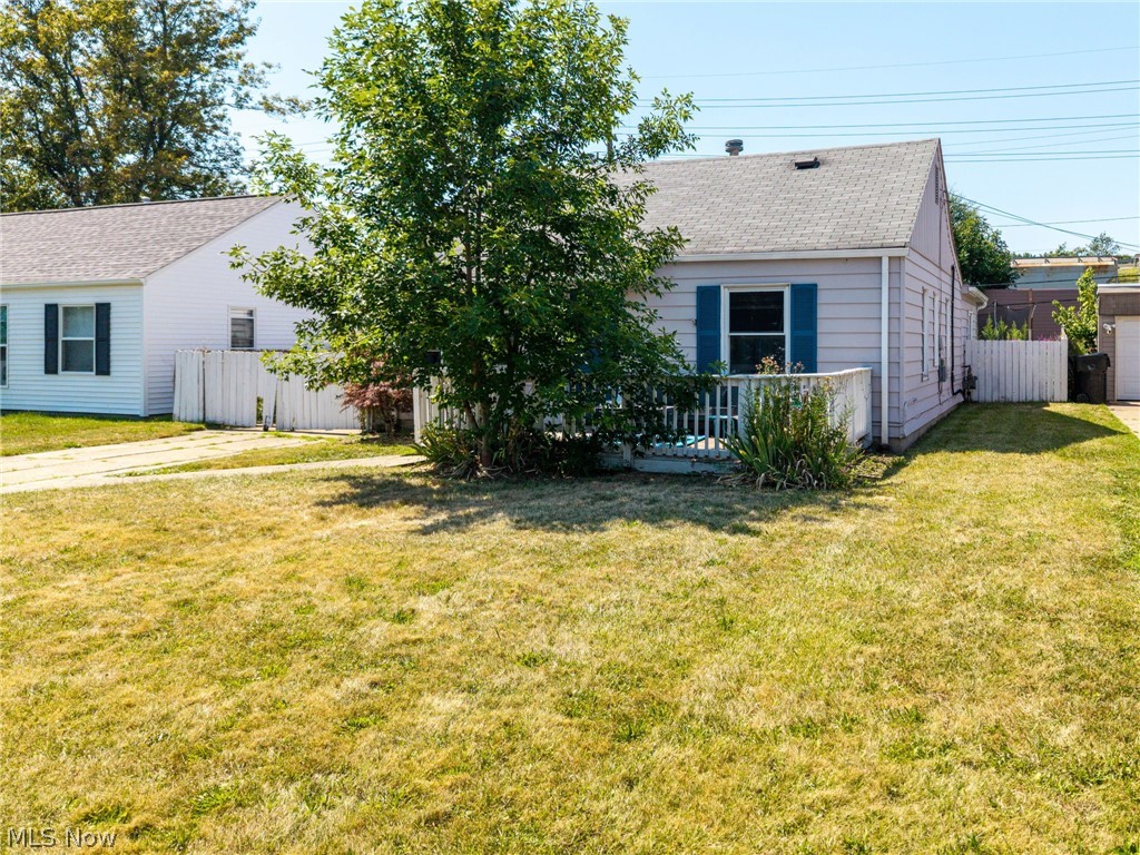 15806 Eleanore Drive Cleveland OH 44135