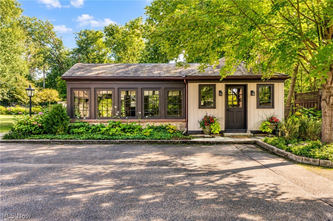 16620 Parkland Drive Shaker Heights OH 44120