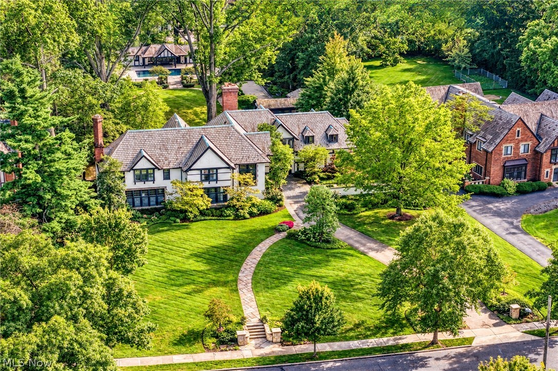 16620 Parkland Drive Shaker Heights OH 44120