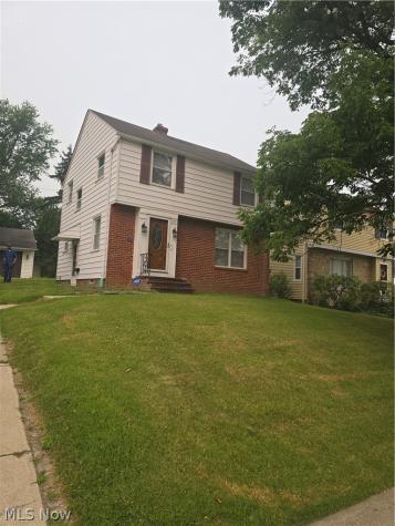 1830 Beverly Hills Drive Euclid OH 44117