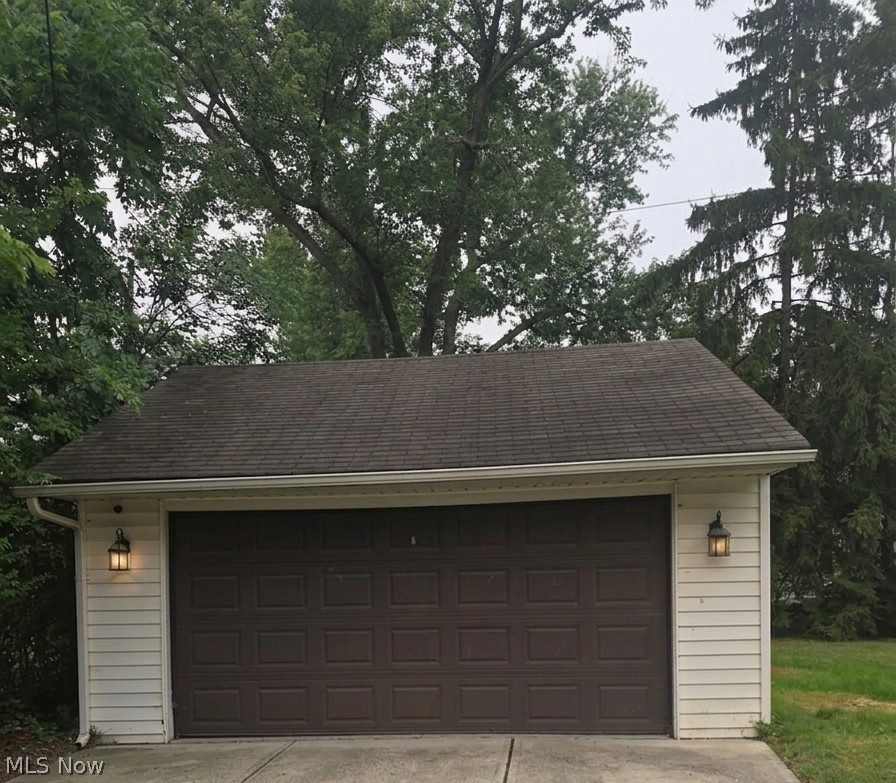 1830 Beverly Hills Drive Euclid OH 44117