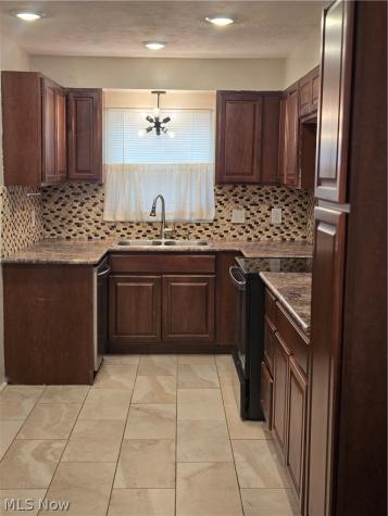 1830 Beverly Hills Drive Euclid OH 44117