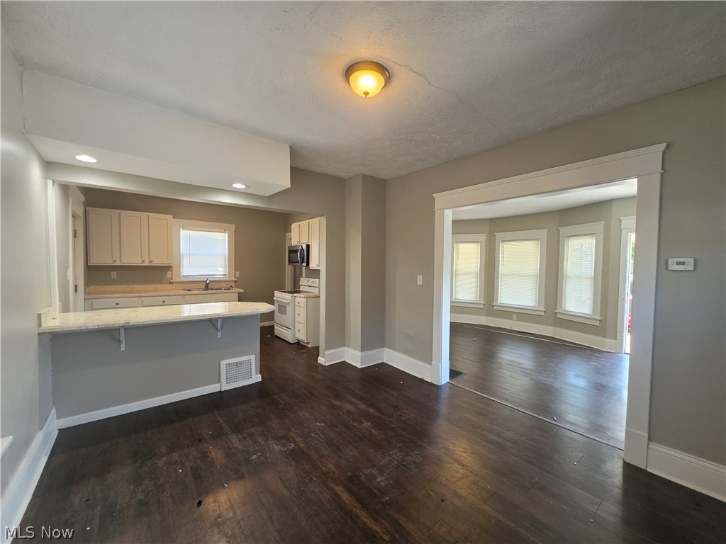 2317 11th Street SW Canton OH 44706