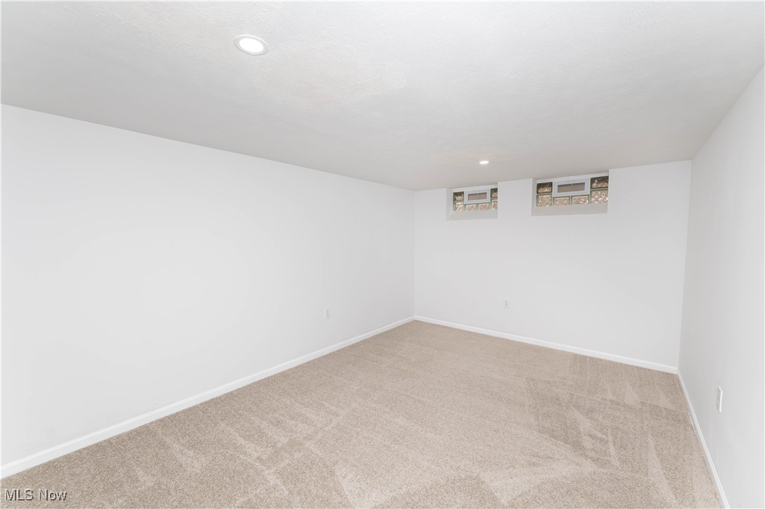 3882 E 365th Street Willoughby OH 44094