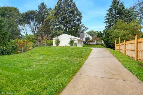 143 30th Street NW Canton OH 44709