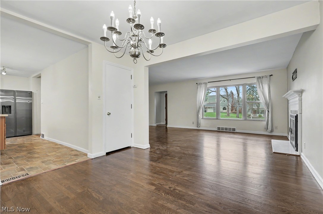 674 Upper Merriman Drive Akron OH 44303