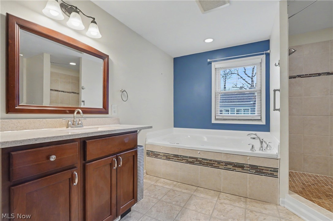 674 Upper Merriman Drive Akron OH 44303