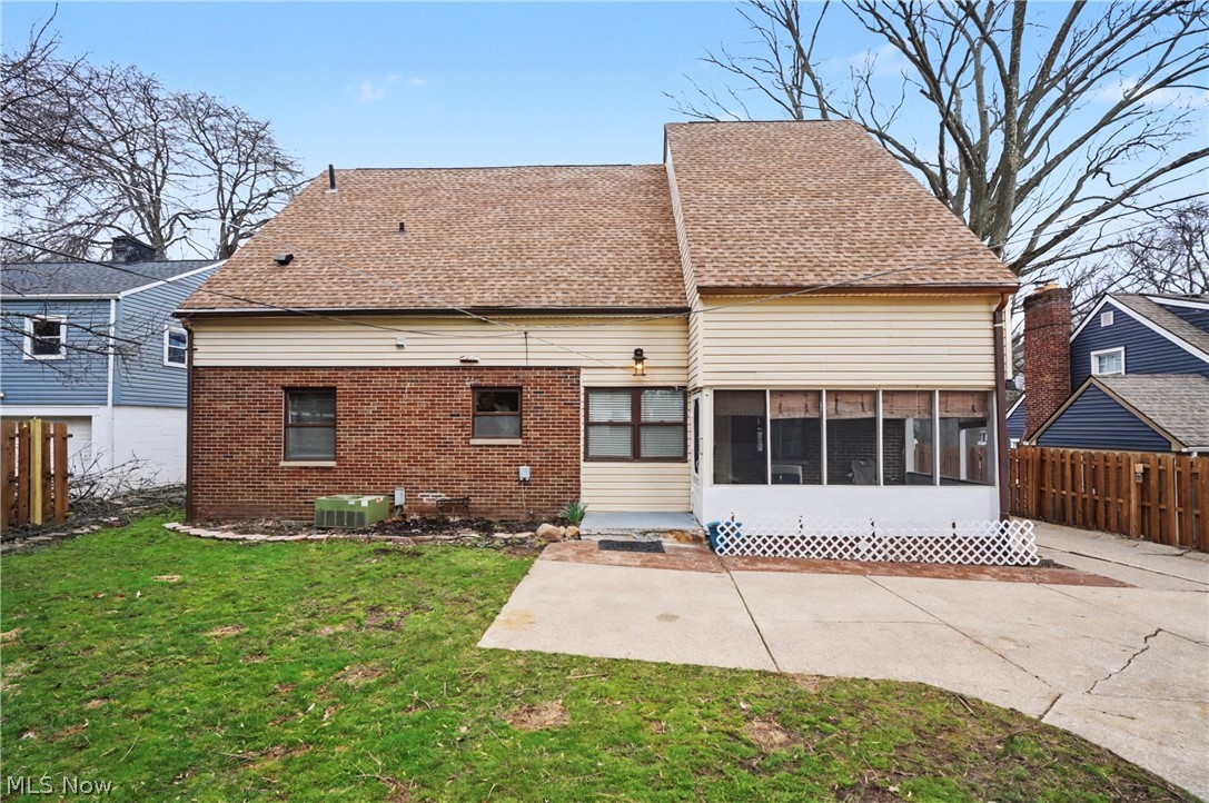 674 Upper Merriman Drive Akron OH 44303