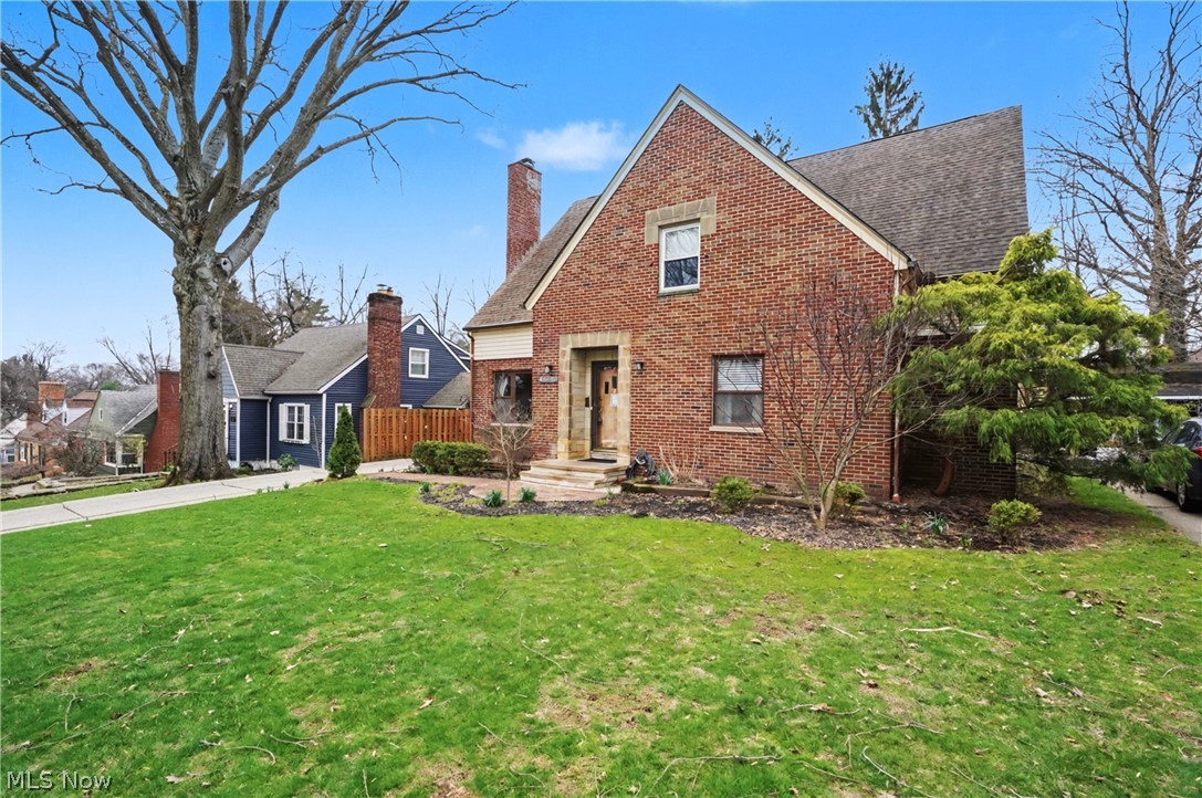 674 Upper Merriman Drive Akron OH 44303