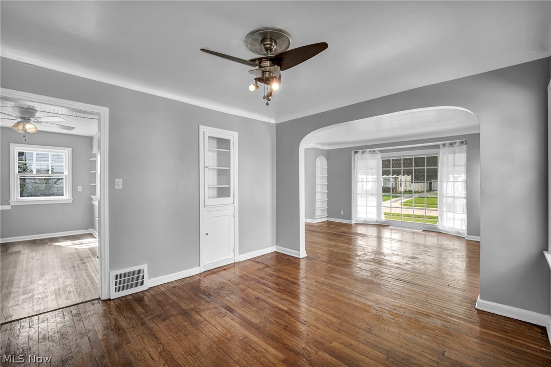 20618 Balfour Road Warrensville Heights OH 44122