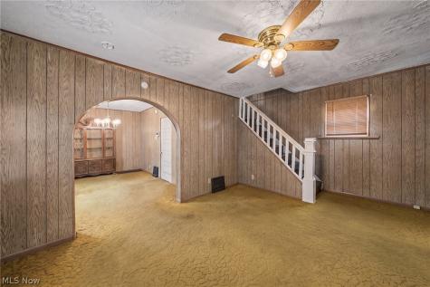 1161 7th Avenue Akron OH 44306