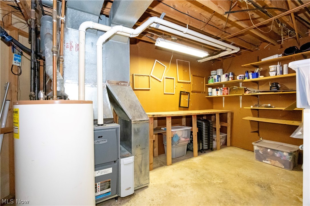708 Youngs Terrace Loudonville OH 44842