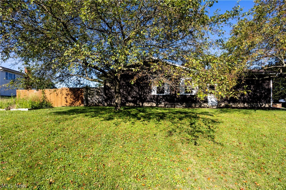 708 Youngs Terrace Loudonville OH 44842