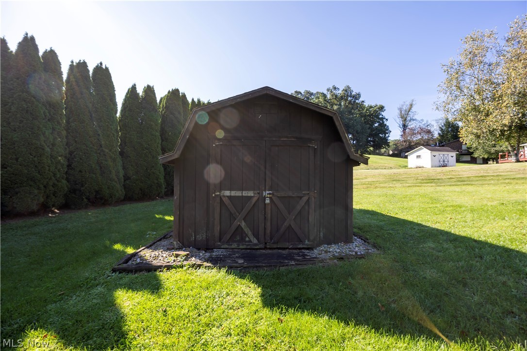 708 Youngs Terrace Loudonville OH 44842