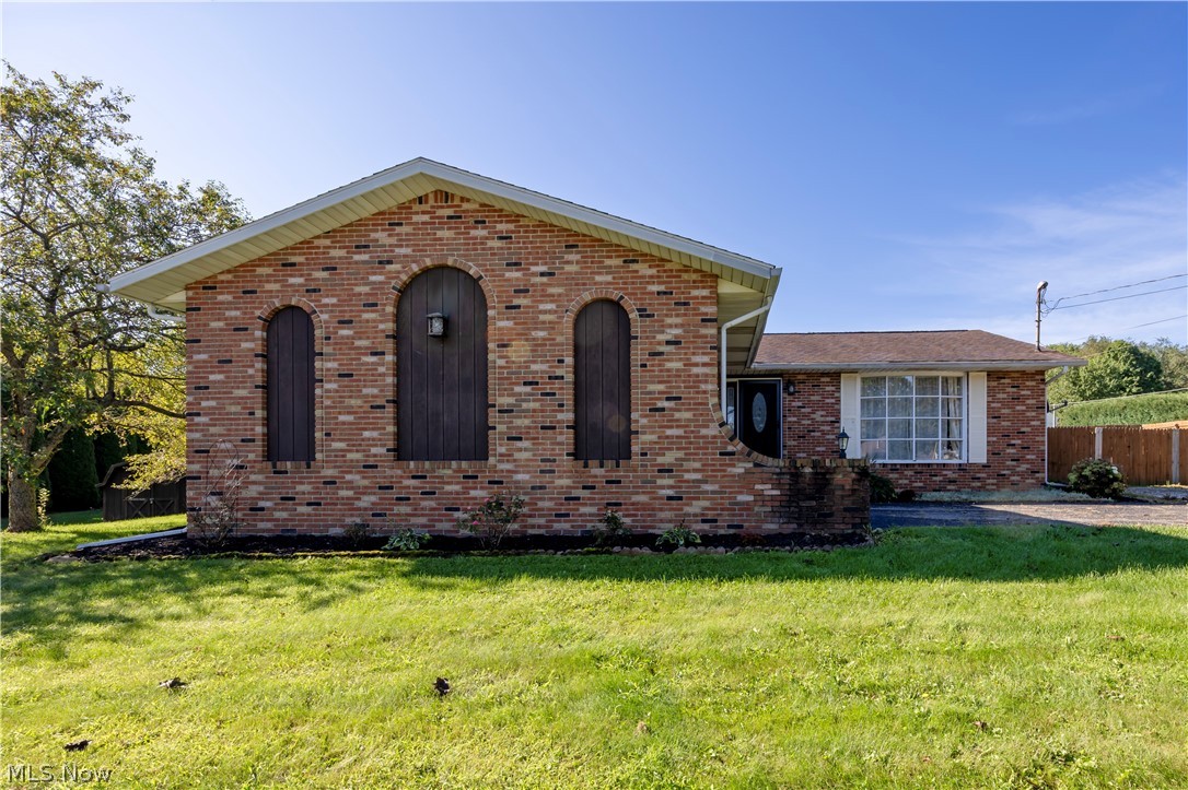 708 Youngs Terrace Loudonville OH 44842