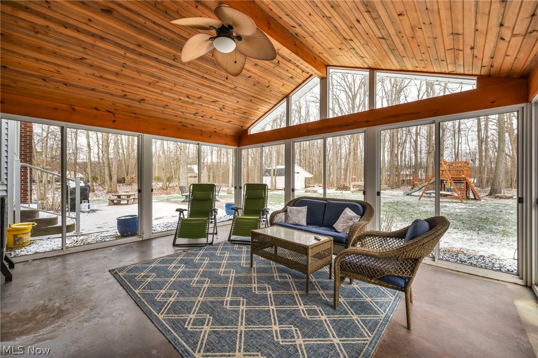 1953 Stone Ridge Drive Hinckley OH 44233