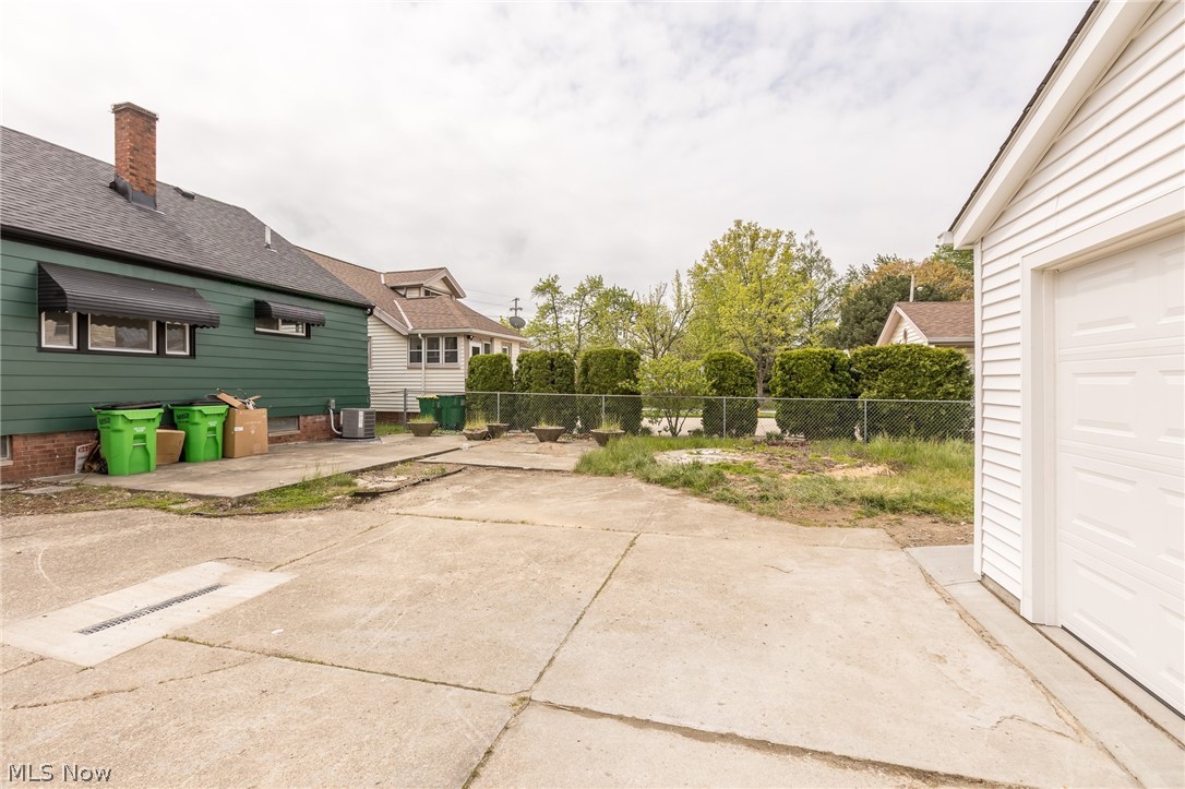 29307 Lake Shore Boulevard Willowick OH 44095
