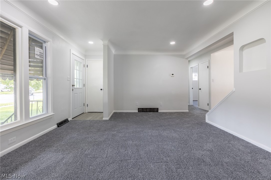29307 Lake Shore Boulevard Willowick OH 44095