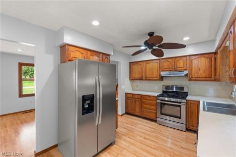 7404 Hidden Glen Drive Amherst OH 44001