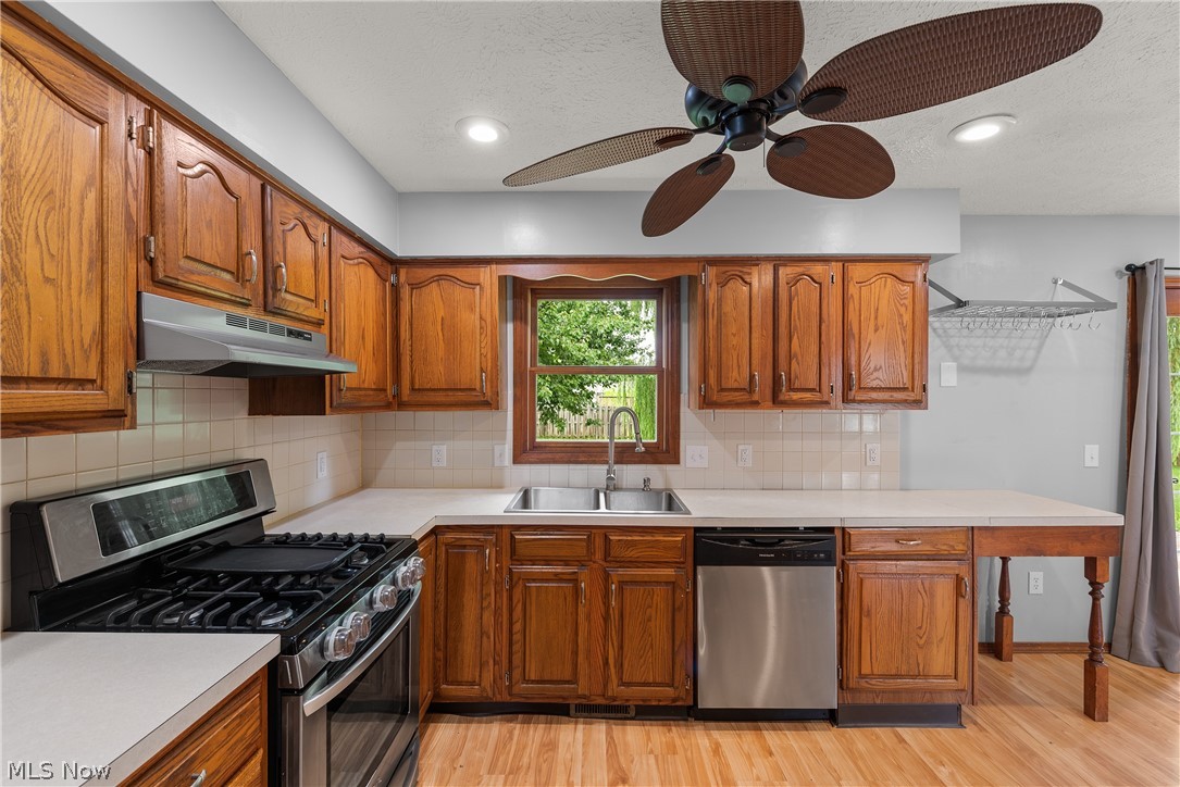 7404 Hidden Glen Drive Amherst OH 44001
