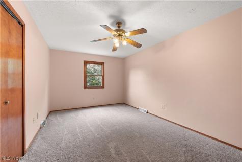 7404 Hidden Glen Drive Amherst OH 44001