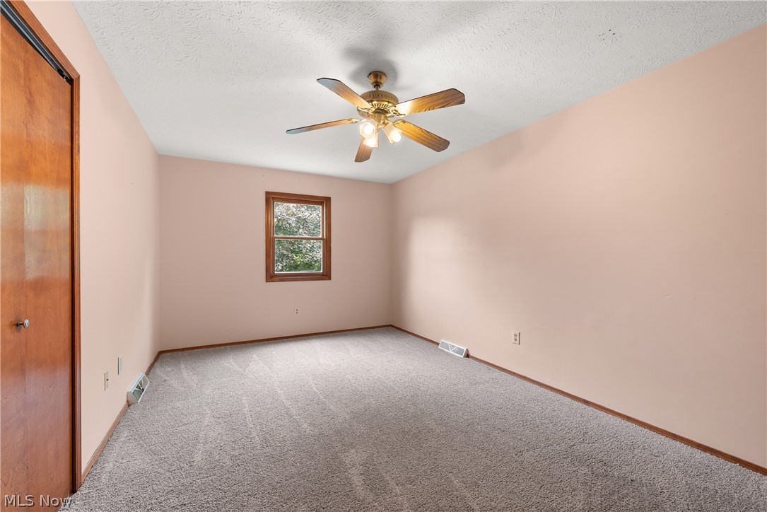7404 Hidden Glen Drive Amherst OH 44001