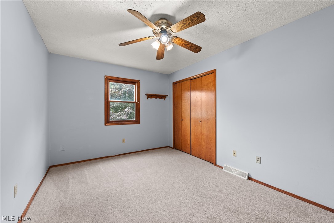 7404 Hidden Glen Drive Amherst OH 44001