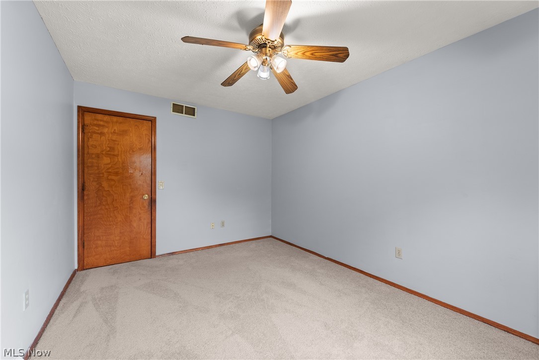 7404 Hidden Glen Drive Amherst OH 44001