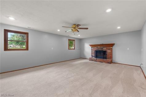 7404 Hidden Glen Drive Amherst OH 44001