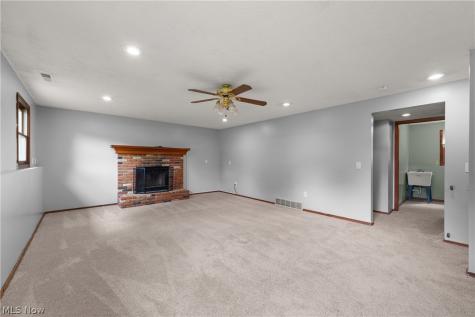 7404 Hidden Glen Drive Amherst OH 44001