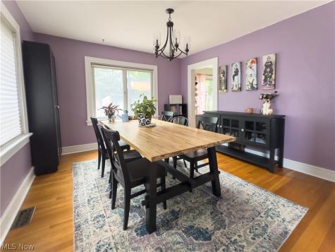 1517 Holmden Road South Euclid OH 44121