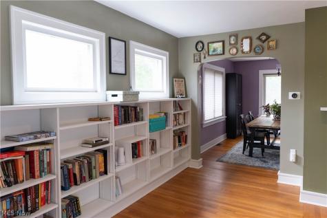 1517 Holmden Road South Euclid OH 44121