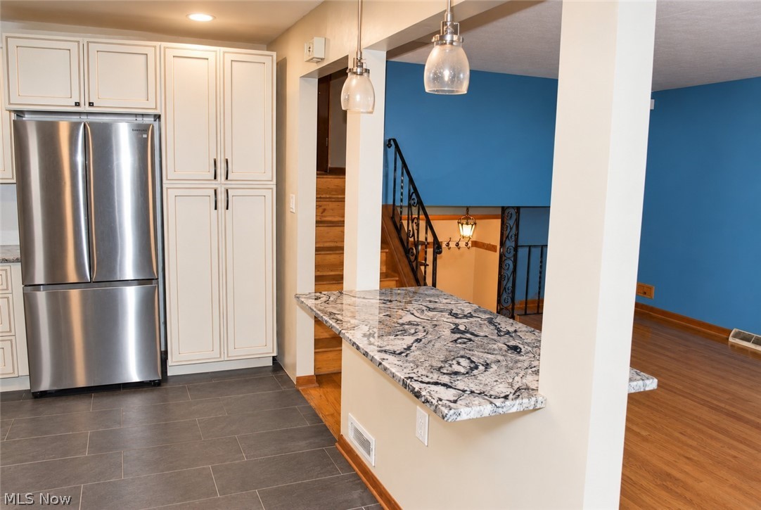 1815 Oaklawn Drive Parma OH 44134