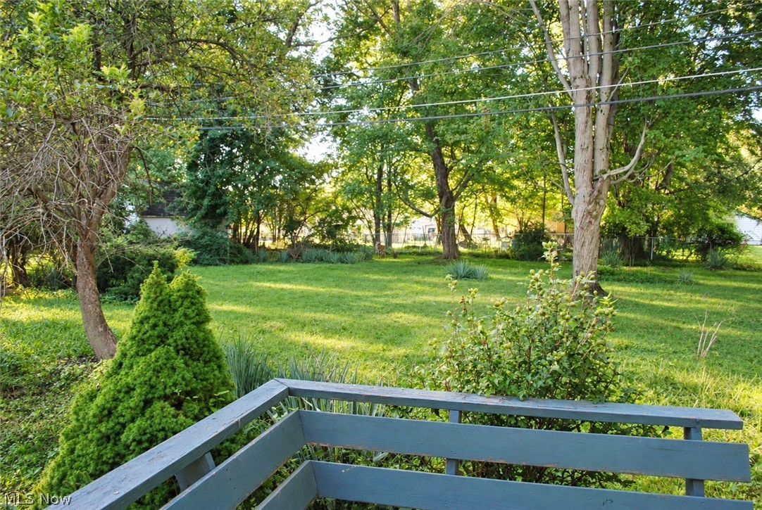 1815 Oaklawn Drive Parma OH 44134