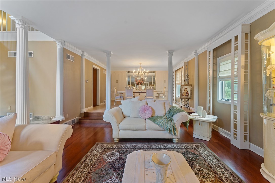 5685 Engleton Lane Girard OH 44420