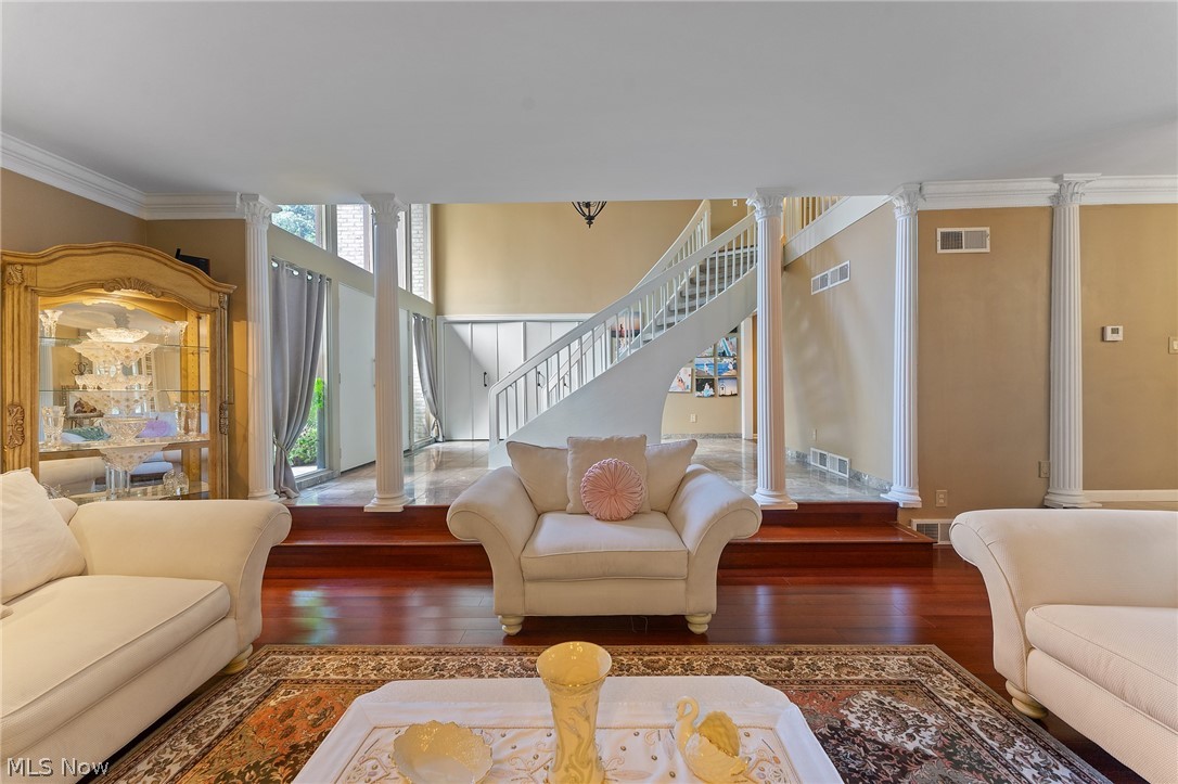 5685 Engleton Lane Girard OH 44420