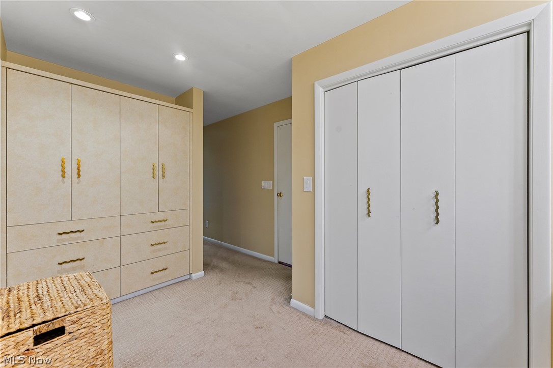 5685 Engleton Lane Girard OH 44420