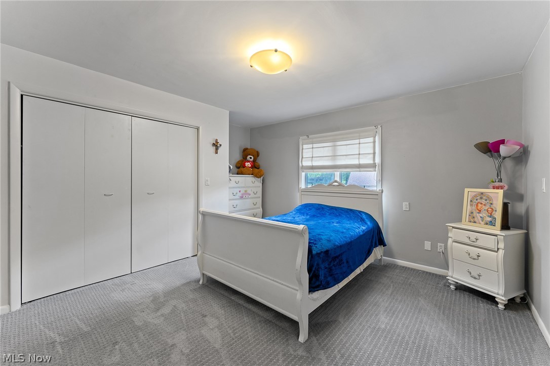 5685 Engleton Lane Girard OH 44420