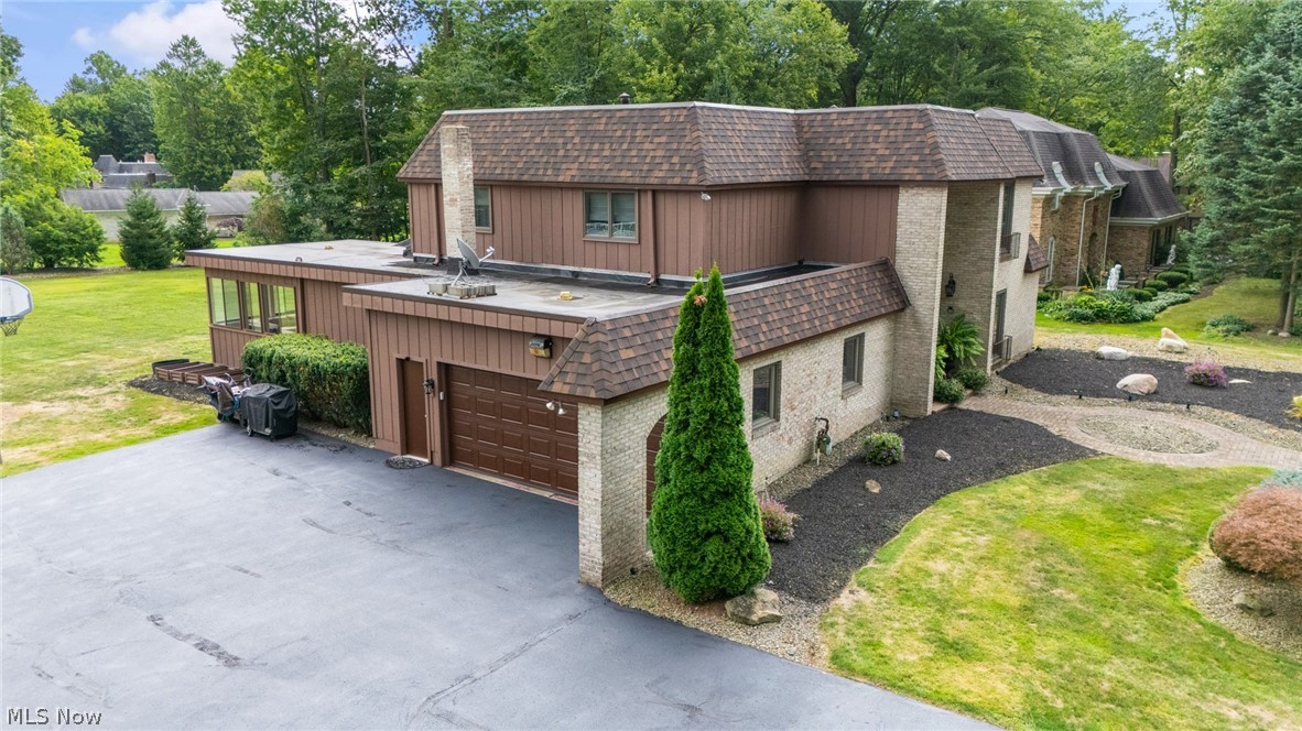 5685 Engleton Lane Girard OH 44420