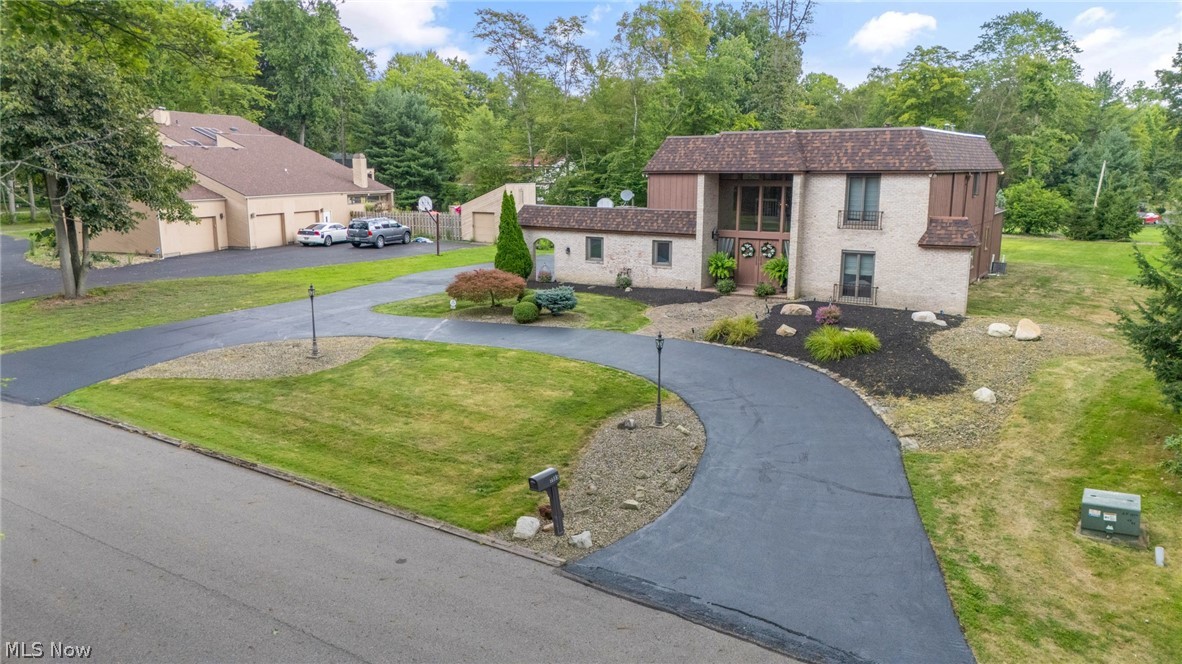 5685 Engleton Lane Girard OH 44420
