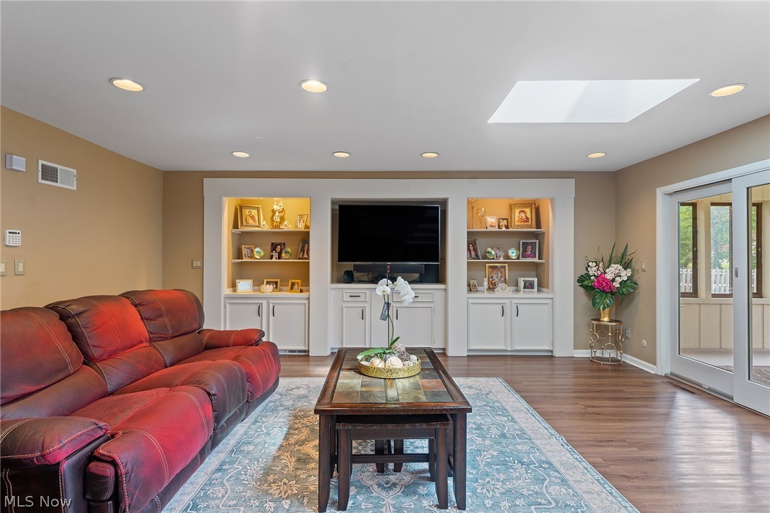 5685 Engleton Lane Girard OH 44420