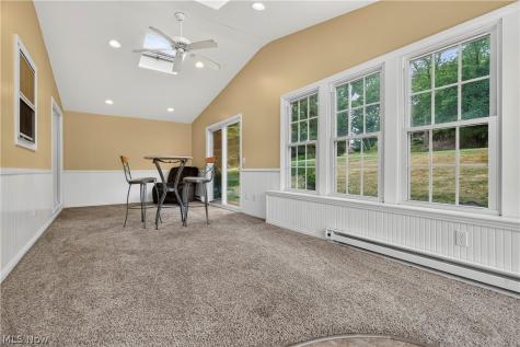 924 Pittsburg Avenue NW North Canton OH 44720