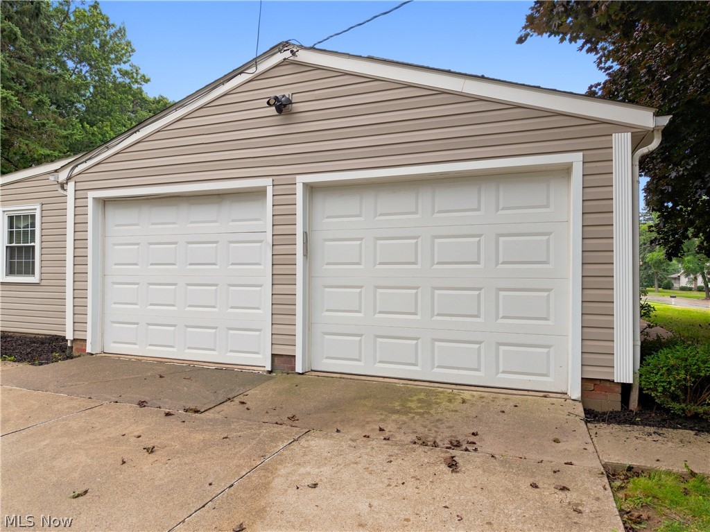 924 Pittsburg Avenue NW North Canton OH 44720