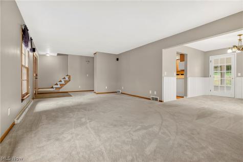 924 Pittsburg Avenue NW North Canton OH 44720
