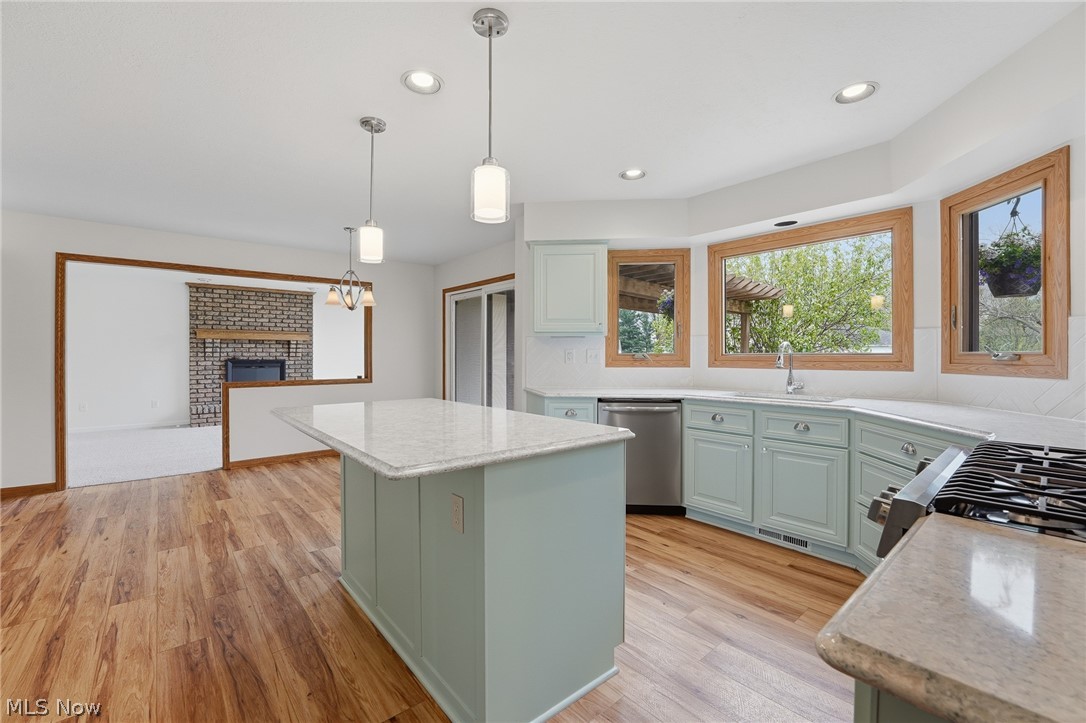1960 Birkdale Drive Uniontown OH 44685