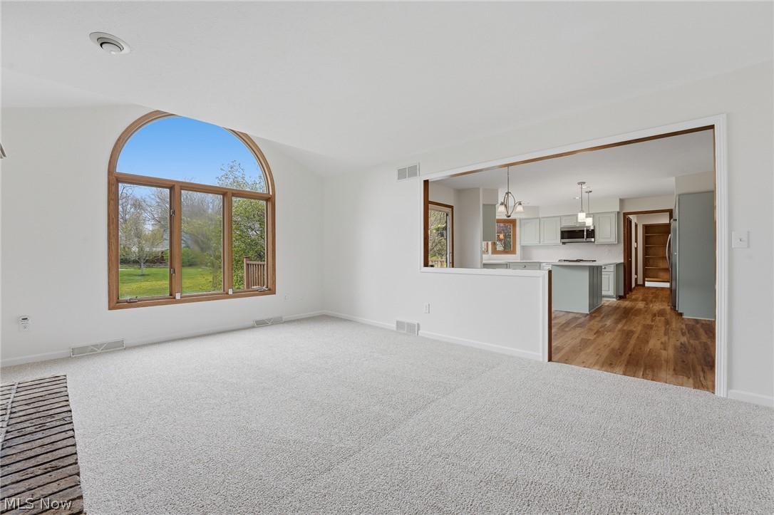 1960 Birkdale Drive Uniontown OH 44685