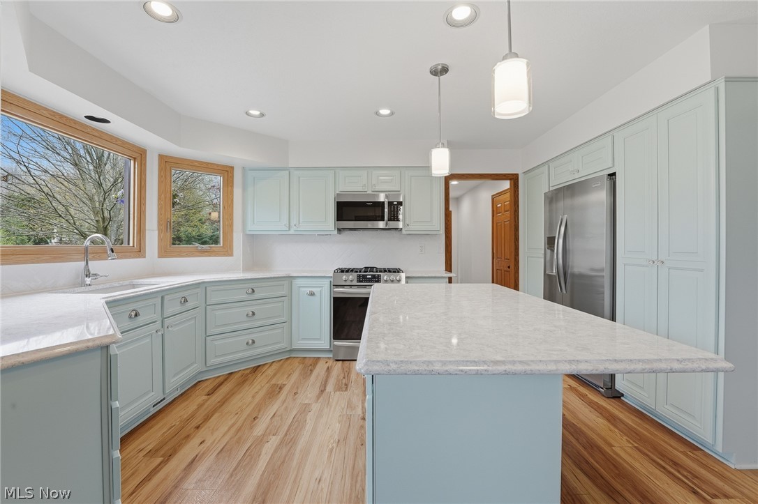 1960 Birkdale Drive Uniontown OH 44685